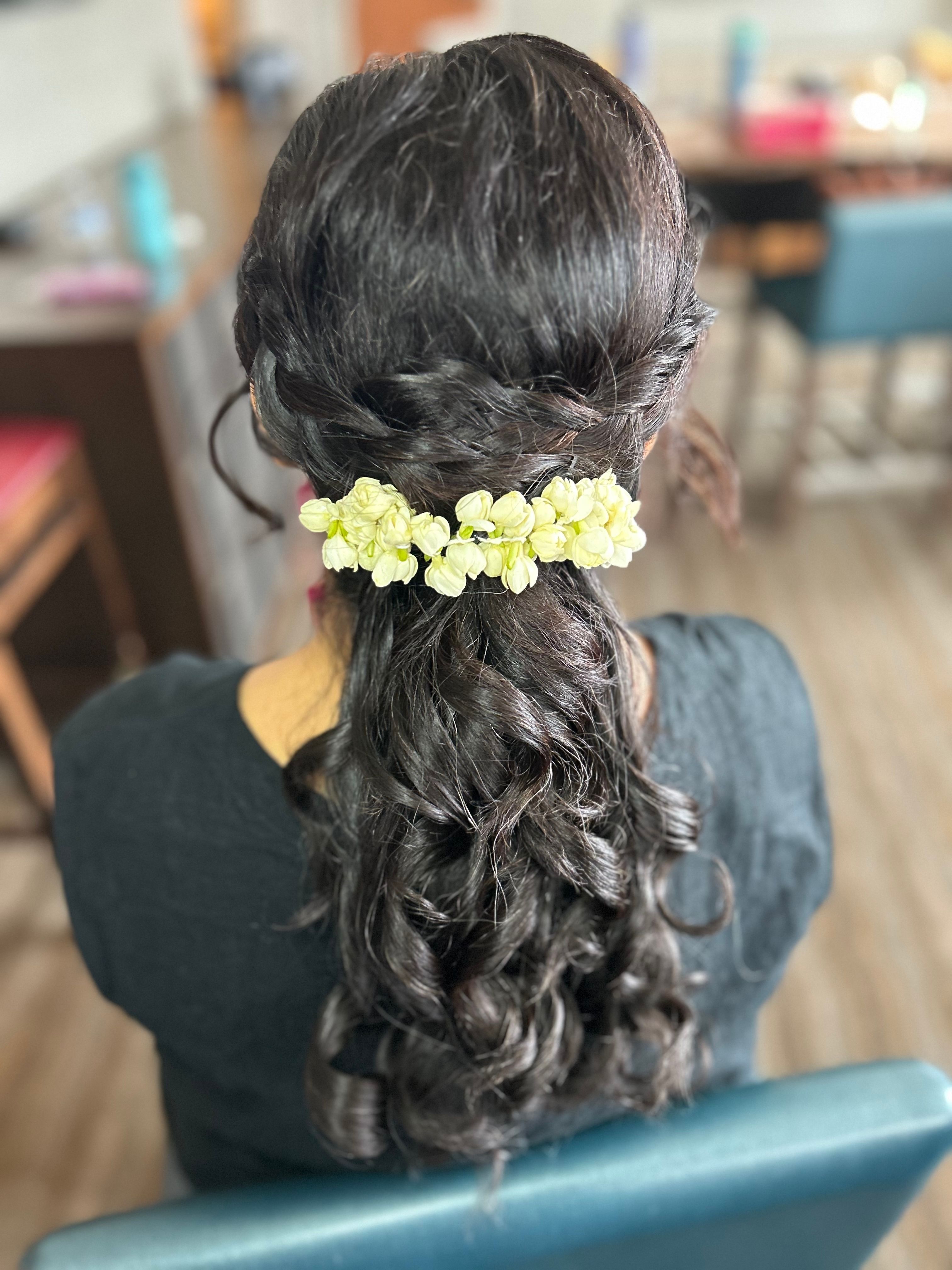 Floral Curly Ponytail hairstyle