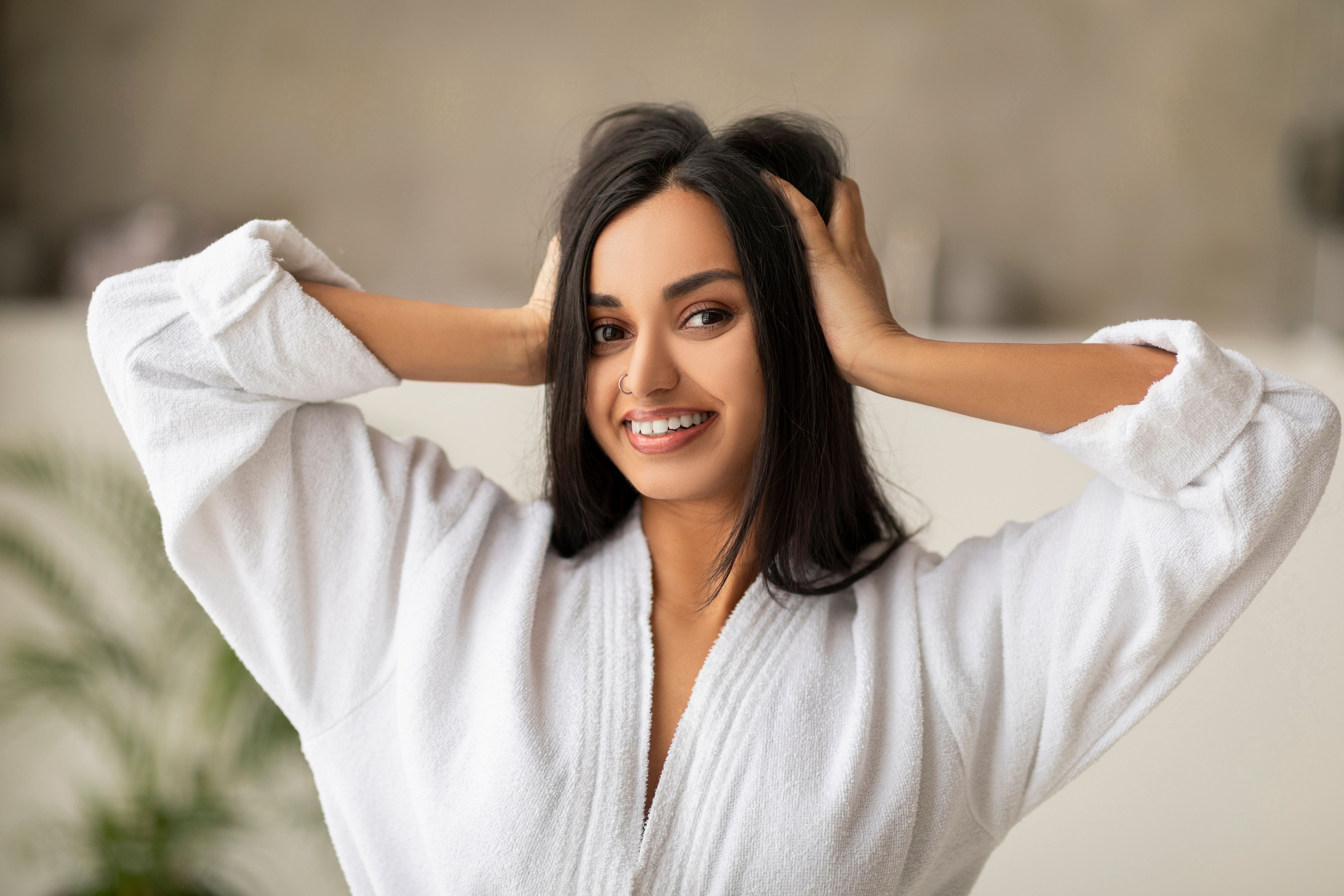 How to Use Jasmine Coconut-based Hair Oil